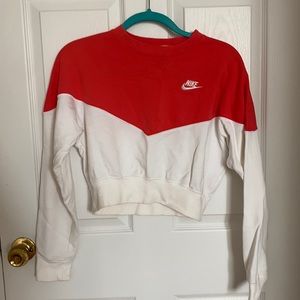 Two-Tone Nike Cropped Crewneck